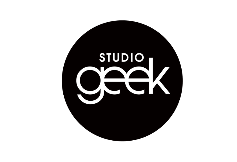 15% OFF NA STUDIO GEEK